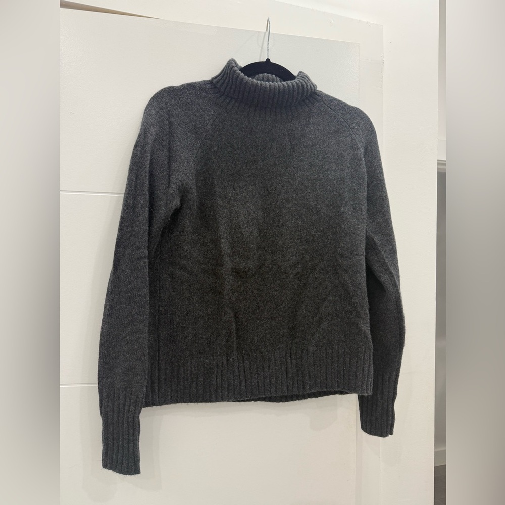 Italic Emma relaxed cashmere turtleneck